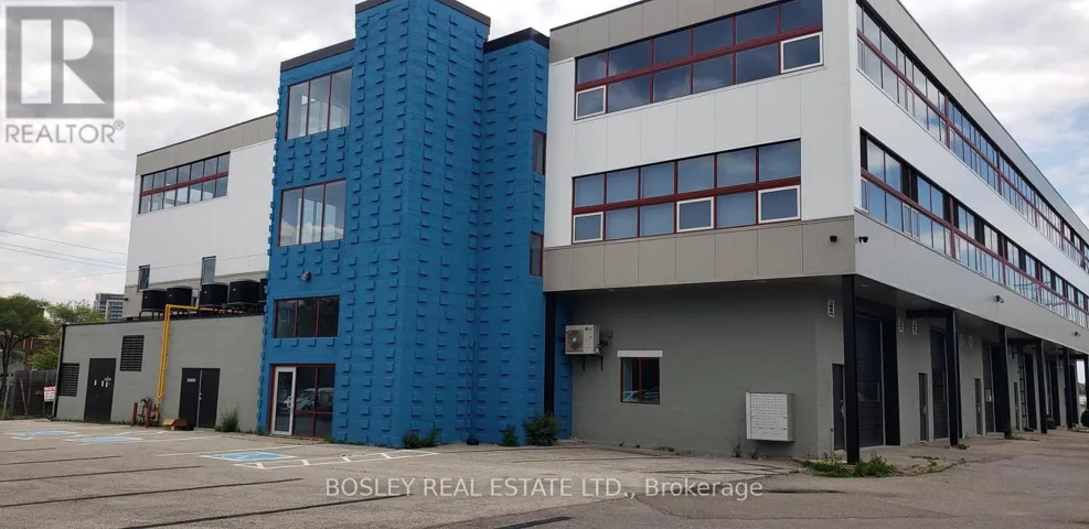 314 - 45 INDUSTRIAL STREET, Toronto (Thorncliffe Park), Ontario M4G1Z2