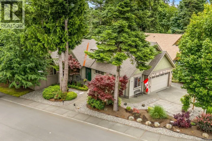 326 Forester Ave, Comox, British Columbia V9M0B1