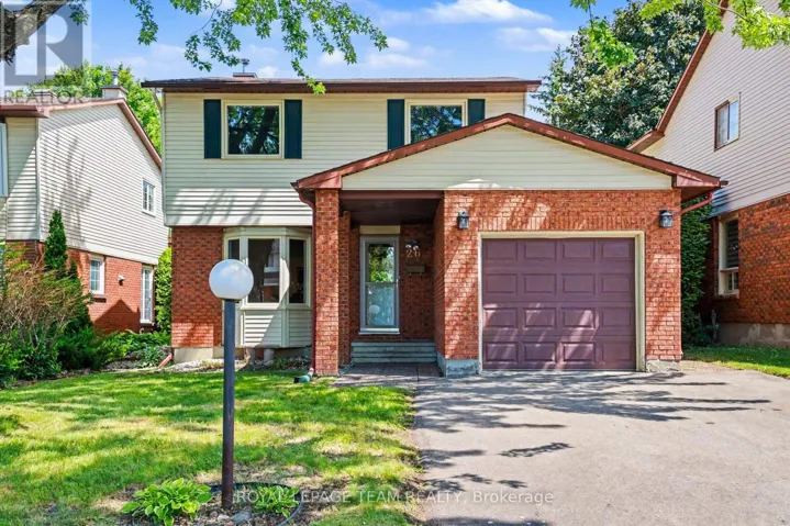 26 BERNIER TERRACE, Ottawa, Ontario K2L2V2