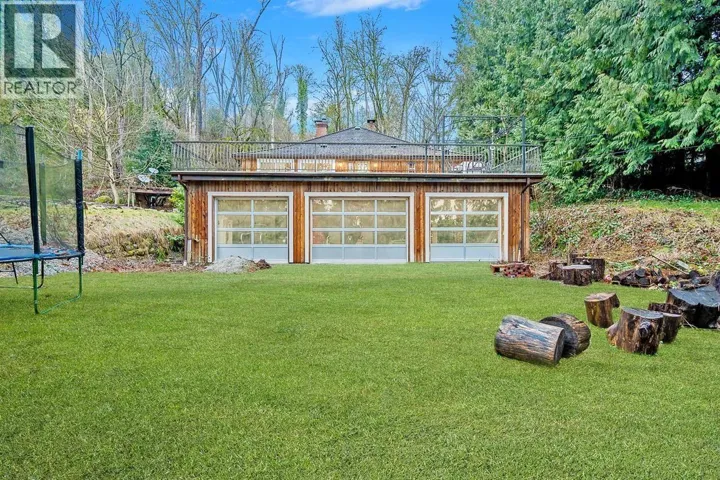 25745 LOUGHEED HIGHWAY, Maple Ridge, British Columbia V2W1M3