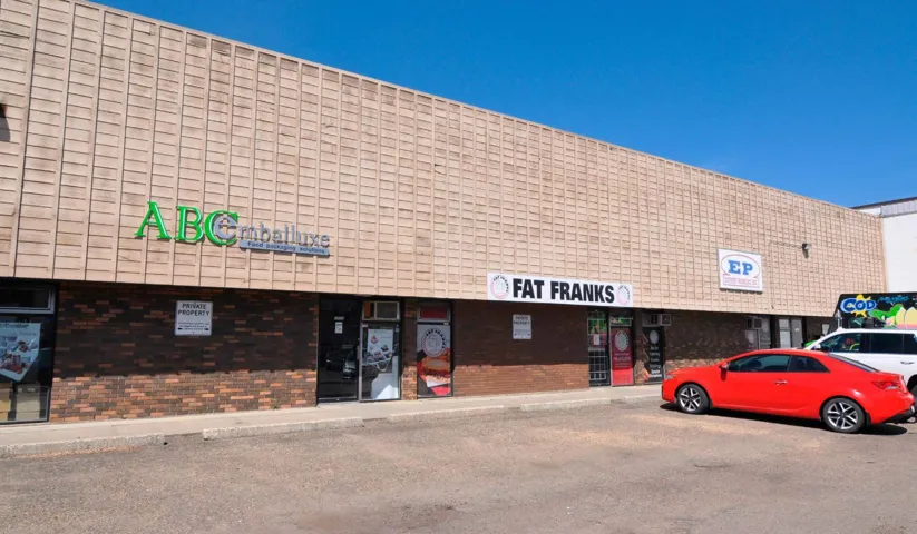 10560, 10560 114 St NW, Edmonton, Alberta T5H3J7