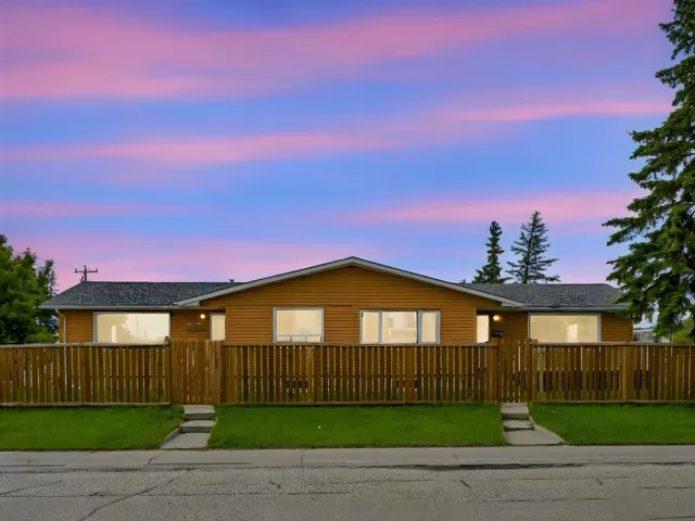 15608 103 Avenue, Edmonton, Alberta T6P0P3