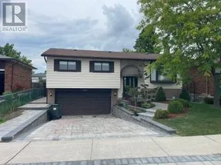 885 FORESTWOOD DRIVE, Mississauga (Erindale), Ontario L5C1G6