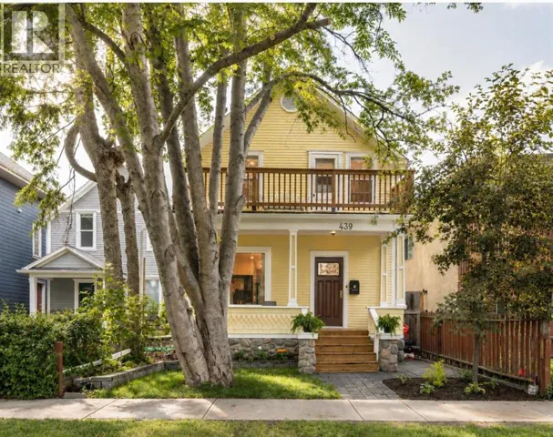 439 12 Street NW, Calgary, Alberta T2N1Y9