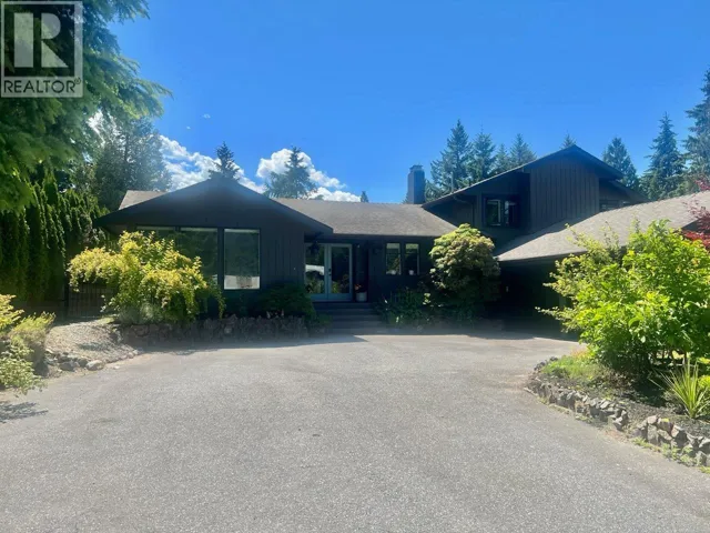 2539 JURA CRESCENT, Squamish, British Columbia V0N1T0