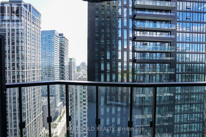 2504 - 110 BROADWAY AVENUE, Toronto (Mount Pleasant West), Ontario M4P1V7