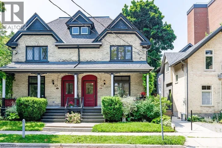 67 AHRENS Street W, Kitchener, Ontario N2H4B8