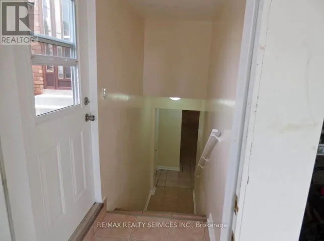3311 PILCOM CRESCENT, Mississauga (Fairview), Ontario L5B3X4