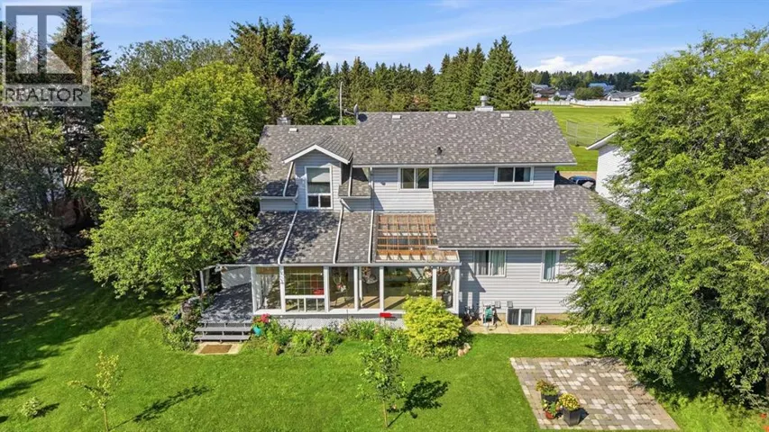 5413 46 Street, Rimbey, Alberta T0C2J0