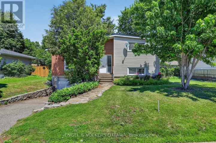 1363 HERON ROAD, Ottawa, Ontario K1V6A6