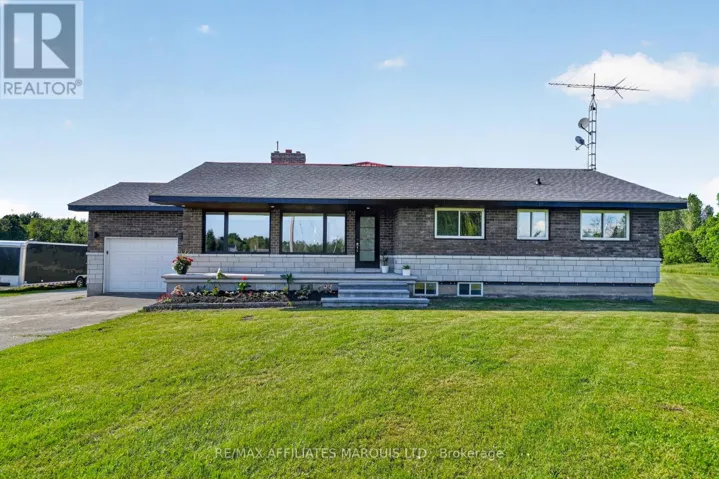 17441 MCPHAIL ROAD, South Stormont, Ontario K0C2A0