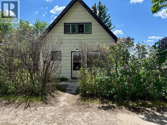 1029 8 Avenue, Wainwright, Alberta T9W1H4