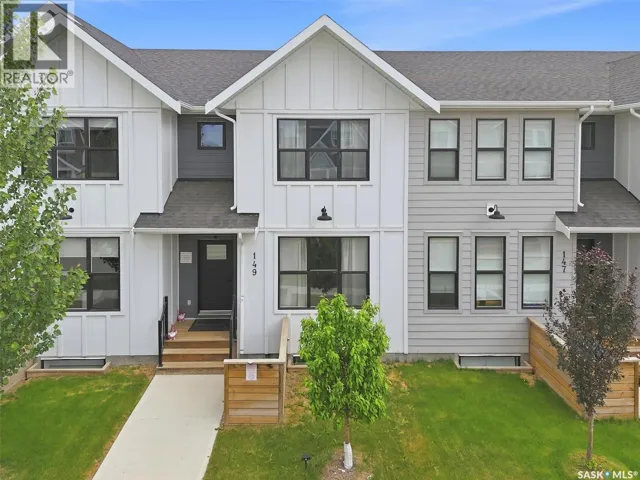 149 Rosewood BOULEVARD E, Saskatoon, Saskatchewan S7V0Z1