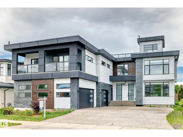 2747 WHEATON DR NW, Edmonton, Alberta T6W2M5