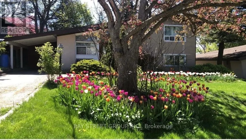 5 COTTONWOOD DRIVE, Toronto (Banbury-Don Mills), Ontario M3C2B3