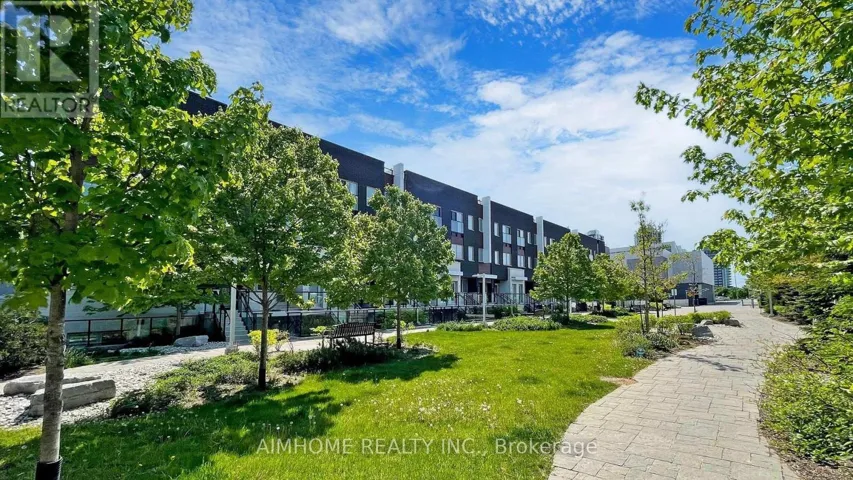28 - 780 SHEPPARD AVENUE E, Toronto (Bayview Village), Ontario M2K0E8