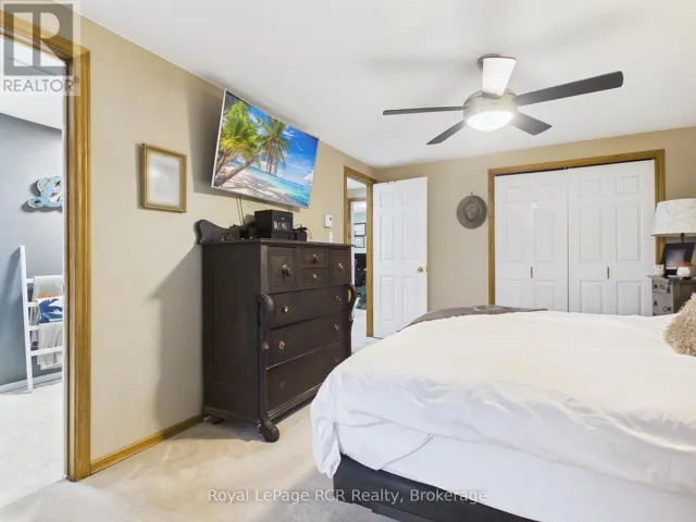 780
