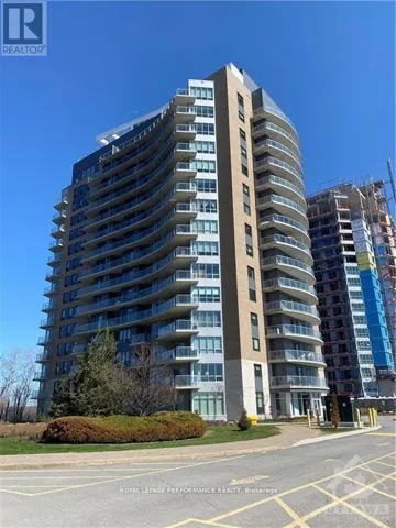 200 INLET PRIVATE, Ottawa, Ontario K4A5H3