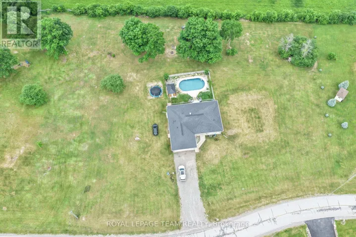 281 BRISTOW DR DRIVE, Montague, Ontario K7A5B8