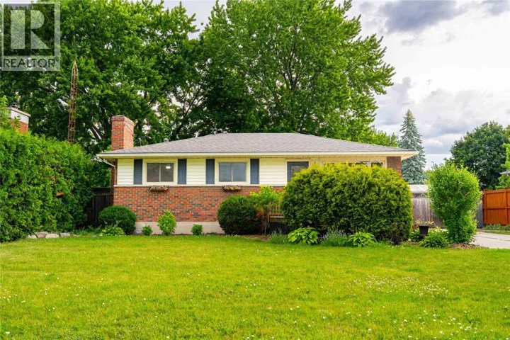 372 VROOM STREET, St Clair, Ontario N0N1G0