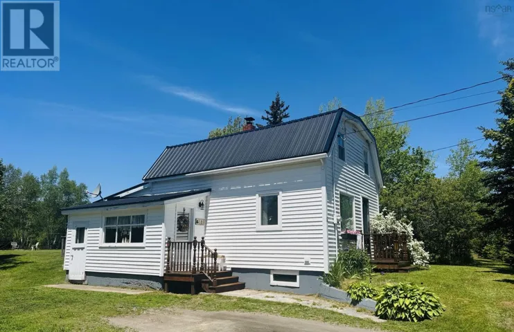 189 Willow Street, Parrsboro, Nova Scotia B0M1S0