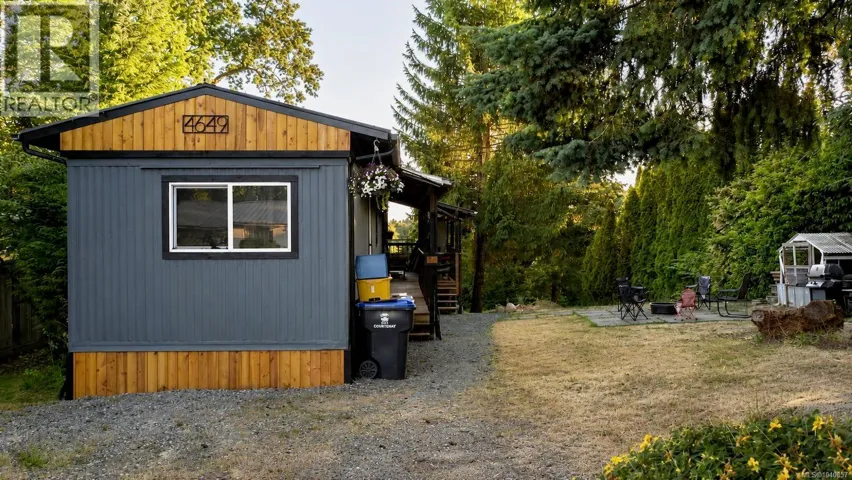 4649 McQuillan Rd, Courtenay, British Columbia V9N3T6