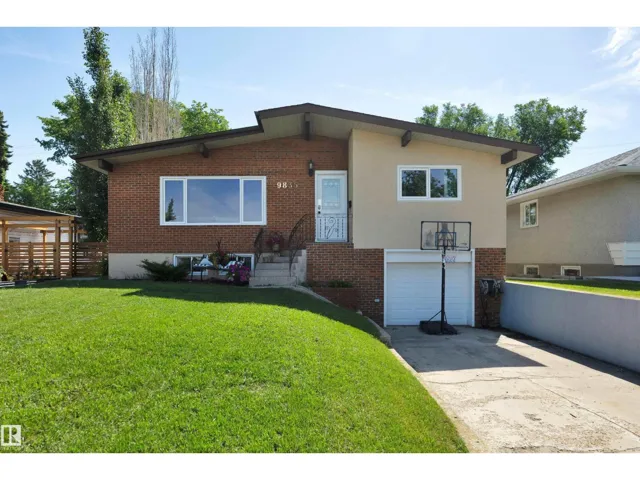 9835 74 ST NW, Edmonton, Alberta T6A2X6