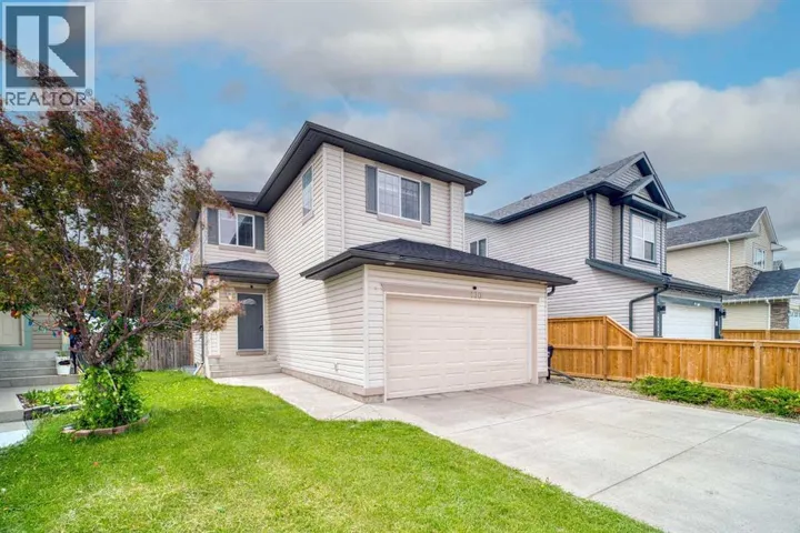 130 Somerglen Way SW, Calgary, Alberta T2Y4B2