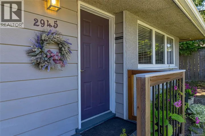 2945 Dysart Rd, Saanich, British Columbia V8Z5P2