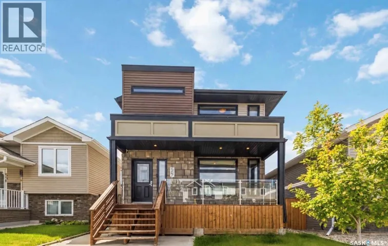 527 Kloppenburg CRESCENT, Saskatoon, Saskatchewan S7W0P1