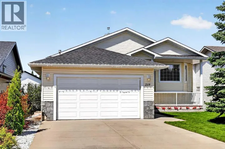 219 Hillcrest Boulevard, Strathmore, Alberta T1P1Z6