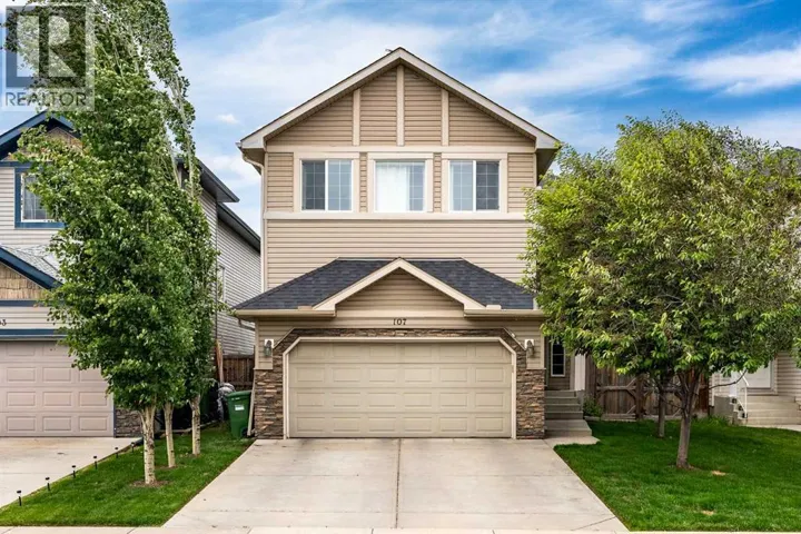 107 Everwoods Park SW, Calgary, Alberta T2Y0G3