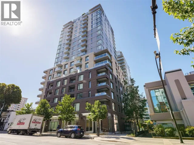 2005 845 Johnson St, Victoria, British Columbia V8W0G3