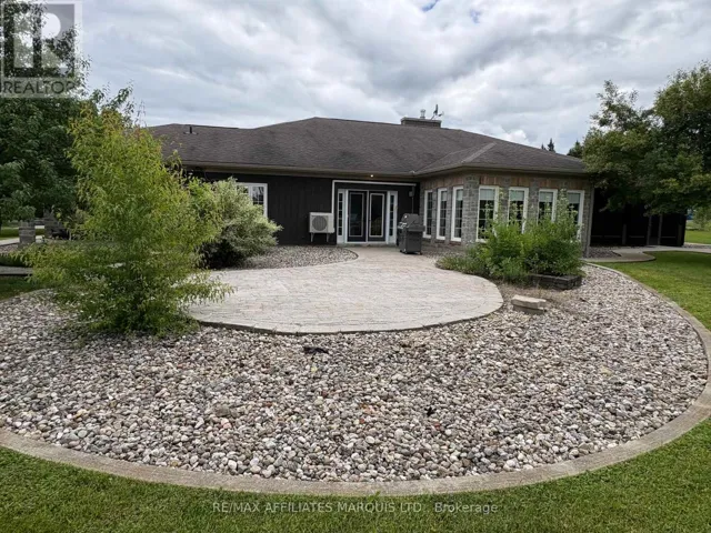 16401 COUNTY RD 2, South Stormont, Ontario K0C1P0