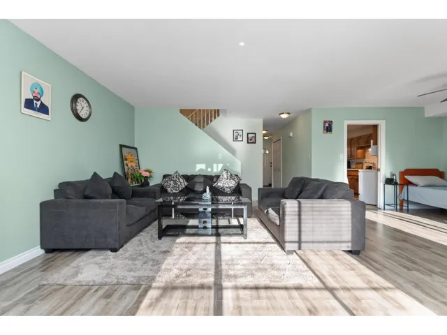12 2575 MCADAM STREET, Abbotsford, British Columbia V2S7G4
