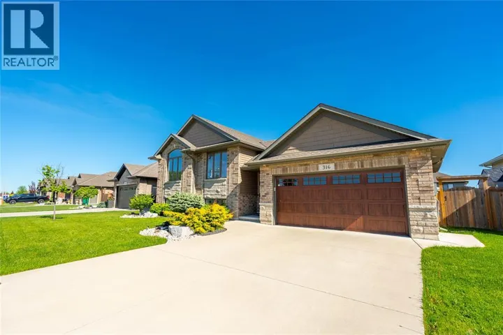 316 LEXINGTON BOULEVARD, St Clair, Ontario N0N1G0