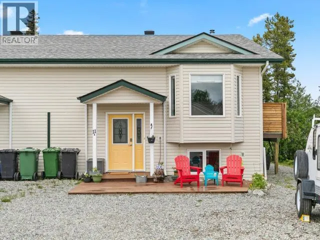11B OLIVINE PLACE, Whitehorse, Yukon Y1A0B8