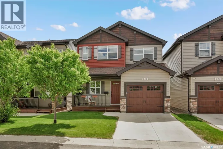 742 150 Langlois WAY, Saskatoon, Saskatchewan S7T0L4