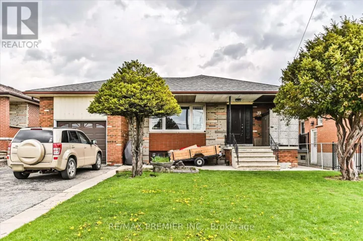 MAIN - 39 JOCADA ROAD, Toronto (Maple Leaf), Ontario M6L2J4