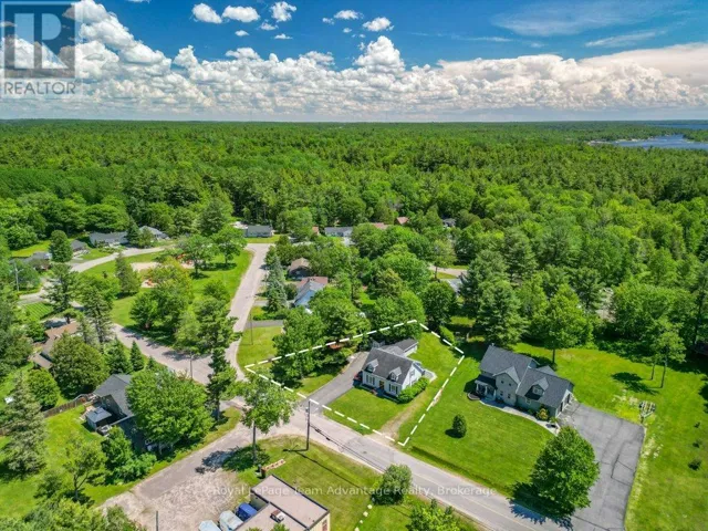 Aerial with Approximate Lot Line