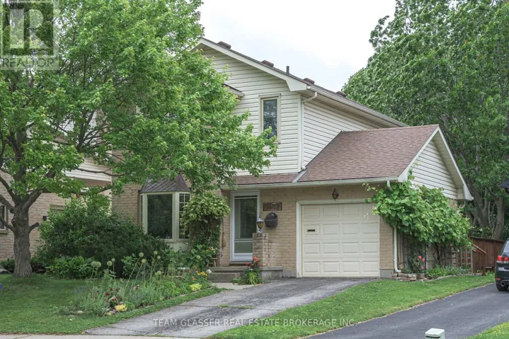 1642 ATTAWANDARON ROAD E, London North (North F), Ontario N6G3M6