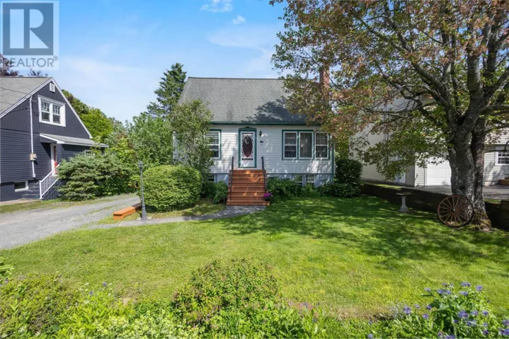 10 Parkdale Avenue, Timberlea, Nova Scotia B3T1B9