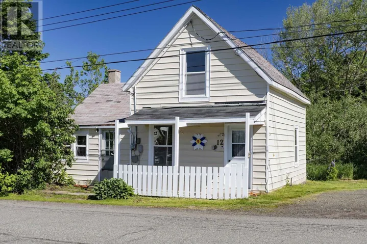 12 Clarence Street, Springhill, Nova Scotia B0M1X0