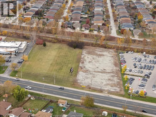 10982 TECUMSEH ROAD East, Windsor, Ontario N8R1A8