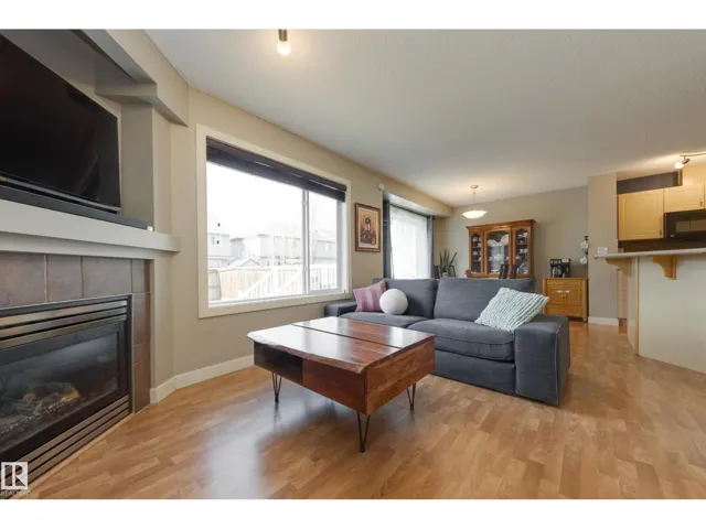 9456 STEIN WY NW, Edmonton, Alberta T6R0E4