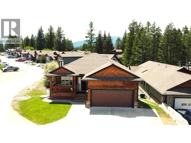 7311 COPPERHORN Drive, Radium Hot Springs, British Columbia V0A1M0
