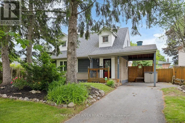 861 DOUGLAS AVENUE, Pickering (Bay Ridges), Ontario L1W1N5