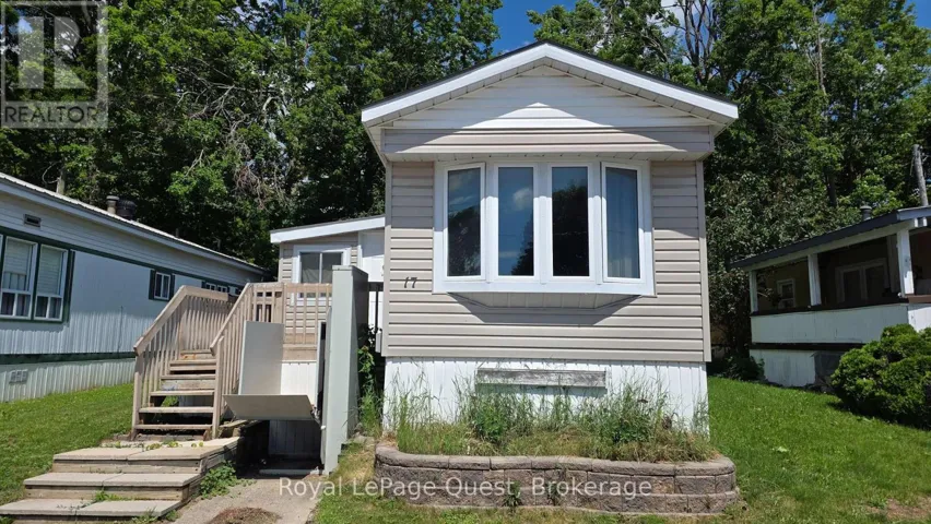 17 - 26 DUNN AVENUE, Orillia, Ontario L3V2N9