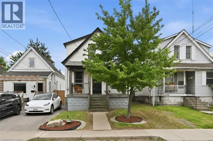 144 CAMPBELL Avenue, Hamilton, Ontario L8H2E9