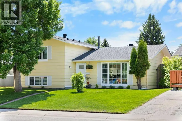 263 Midlawn Close, Calgary, Alberta T2X1A7